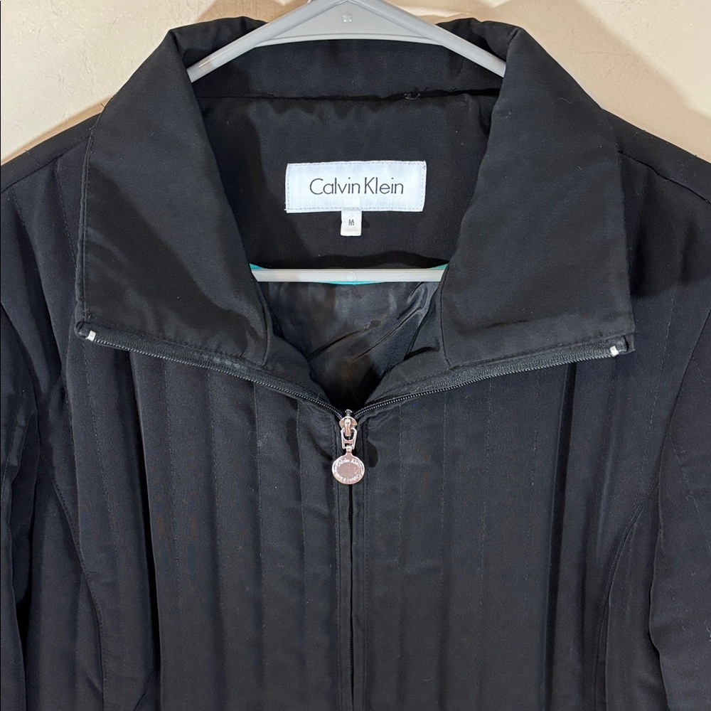 Black Calvin Klein Quilted Lightweight Fill Zip Jacket  Silver Hardware Size M - Picture 2 of 14